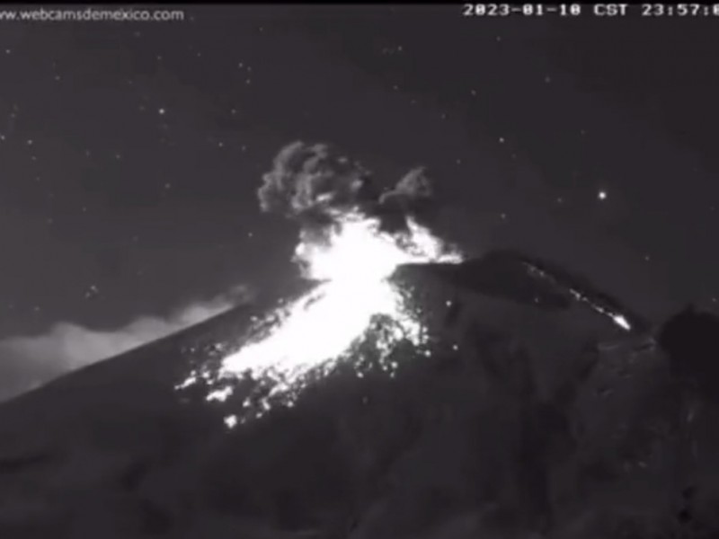Continúa monitoreo de volcán Popocatépetl