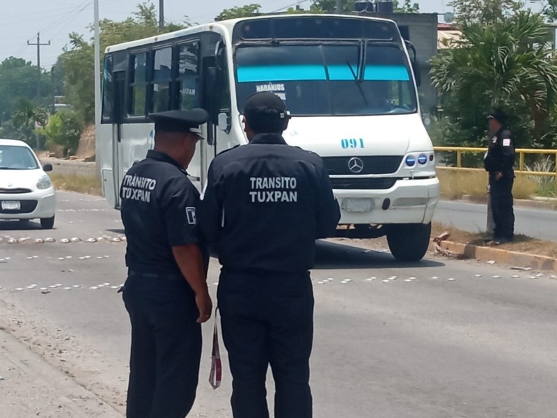 Continúa operativo de seguridad vial en Tuxpan
