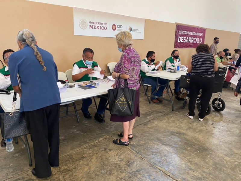 Continúa pago a los Adultos Mayores, siguen para estudiantes