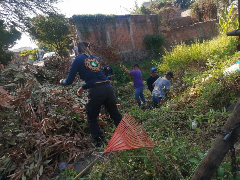 Continúa PC de Villa de Álvarez trabajos preventivos en ríos