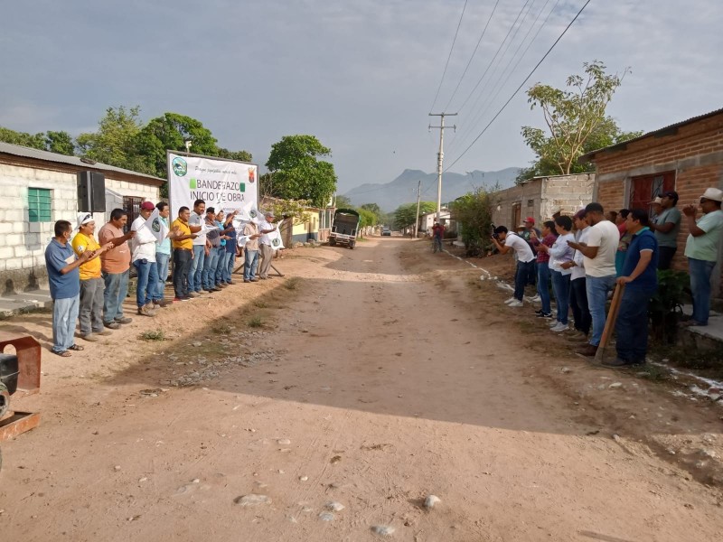 Continúa realización de obra pública en Jiquipilas