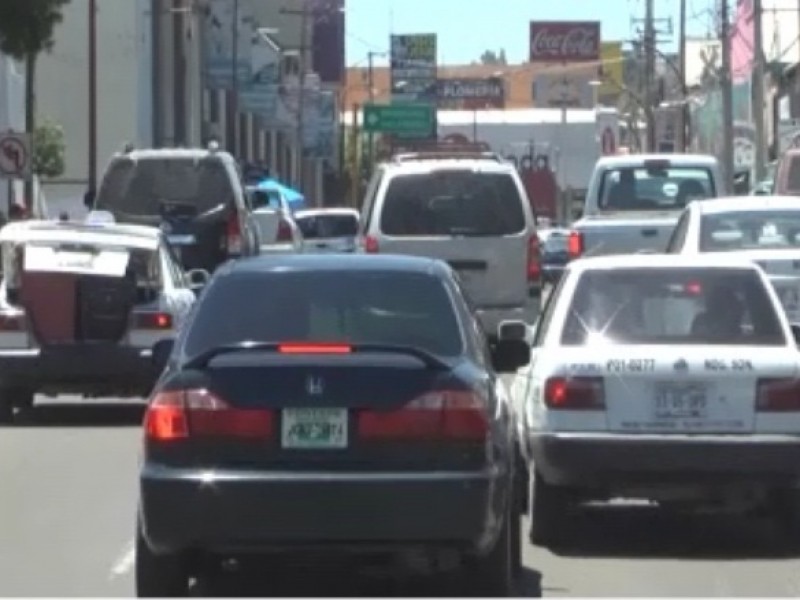 Continúa reportandose alta movilidad de personas en las calles