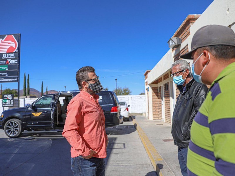 Continúa Ricardo Bours con la caravana naranja por Sonora