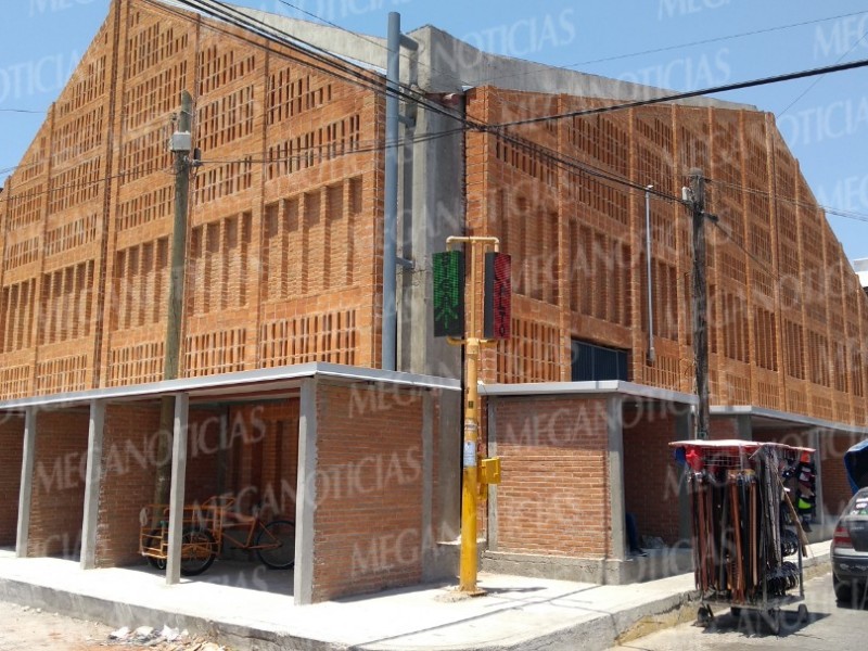 Continúa sin uso el mercado de Juchitán