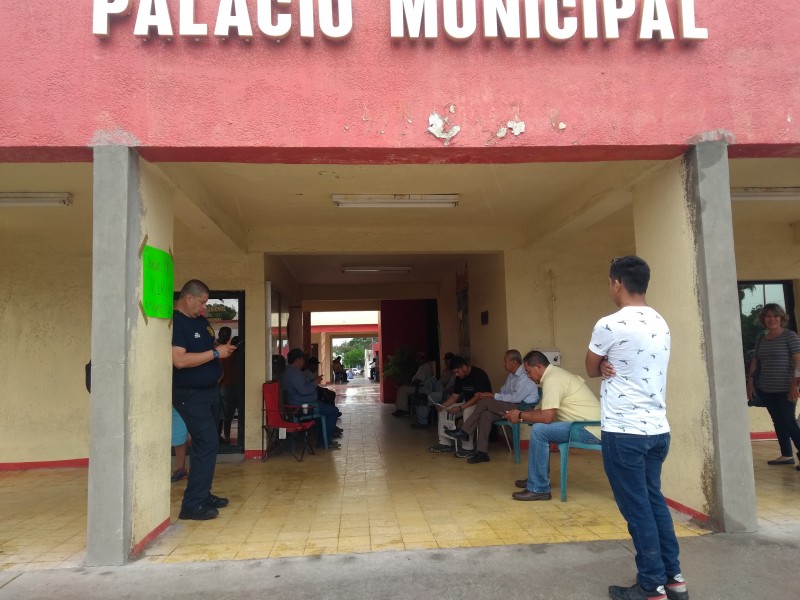 Continúa tomado Palacio Municipal de Empalme