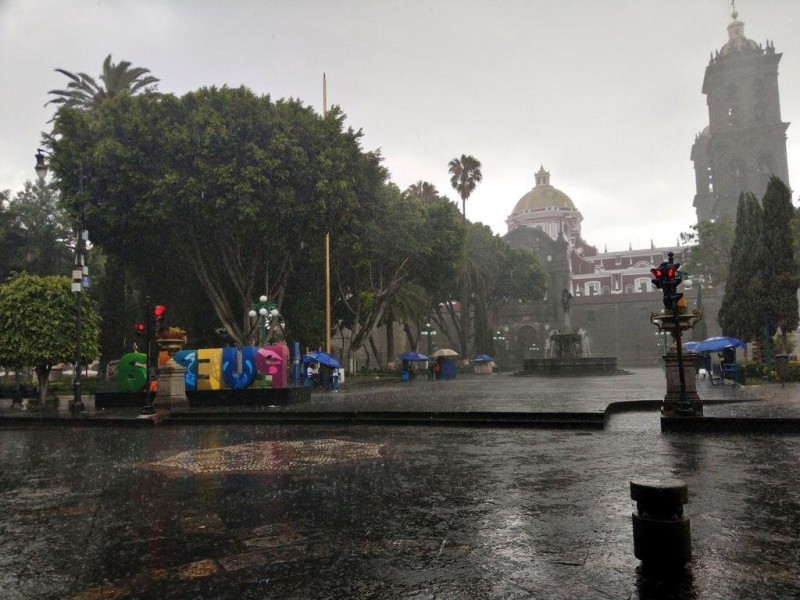 Continúan afectaciones por lluvias