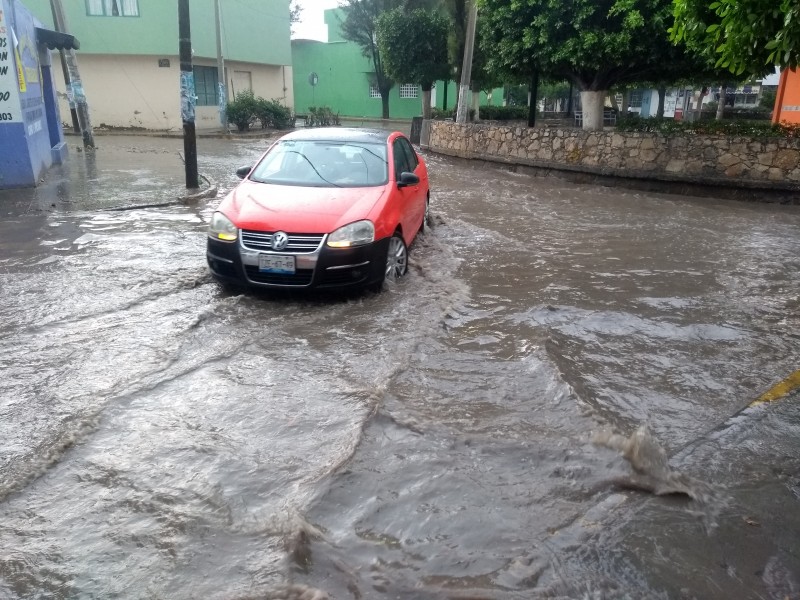 Continúan afectaciones por lluvias en la Sarabia