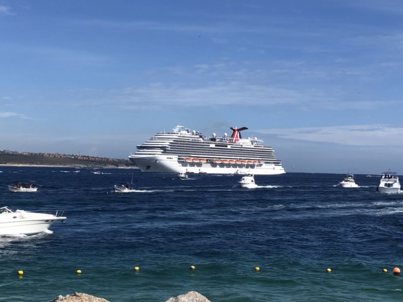 Continúan aplicando protocolos de salud al arribar cruceros