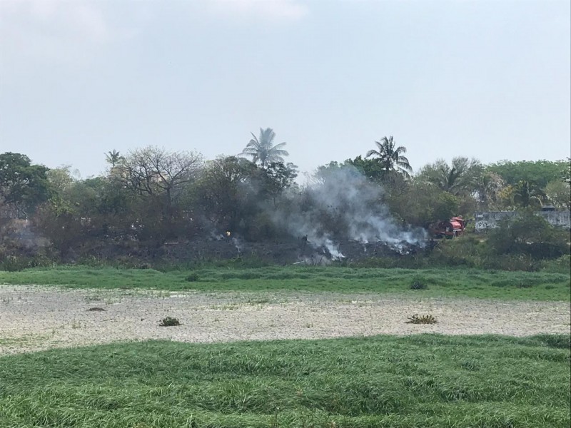 Continúan incendios en lagunas, ahora fue en Tarimoya