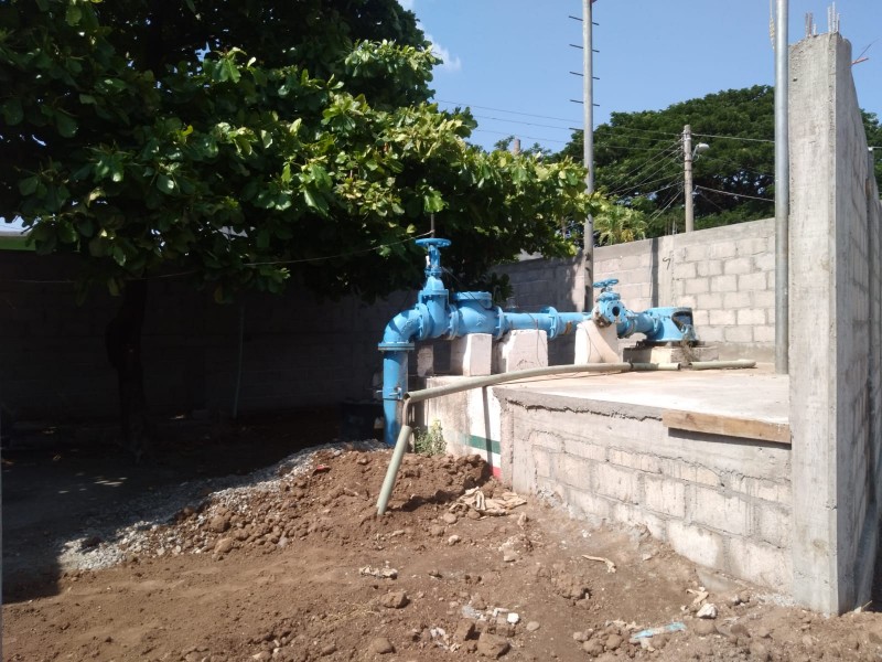 Continúan las fallas del servicio de agua potable en Juchitán