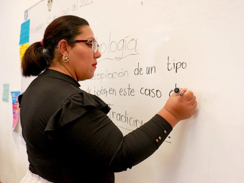 Continúan llenando plantillas docentes definitivas y temporales para ciclo escolar 2025-2026
