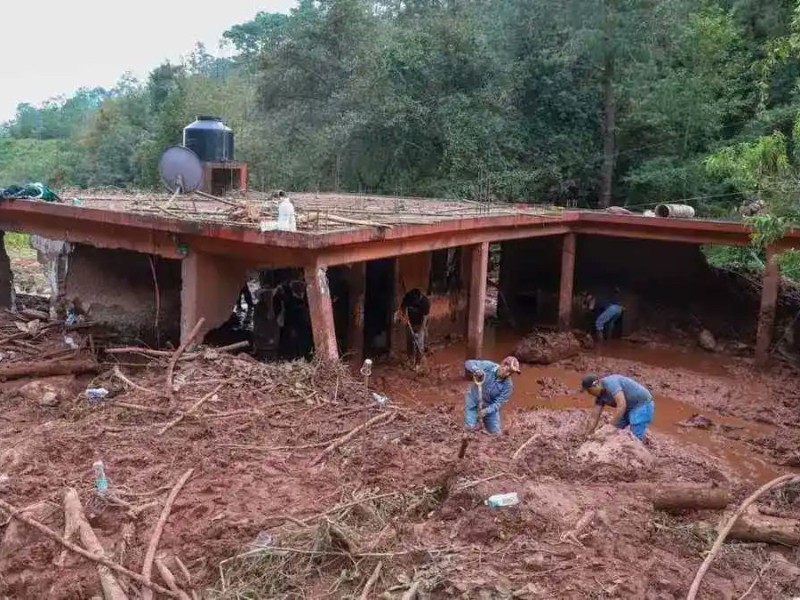 Continúan los apoyos en la Sierra tras lluvias