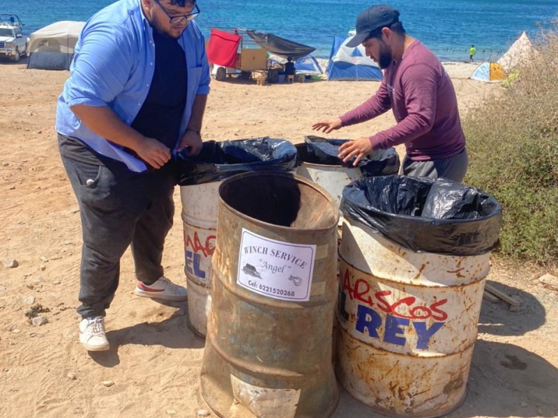 Continúan los trabajos de limpieza en las playas