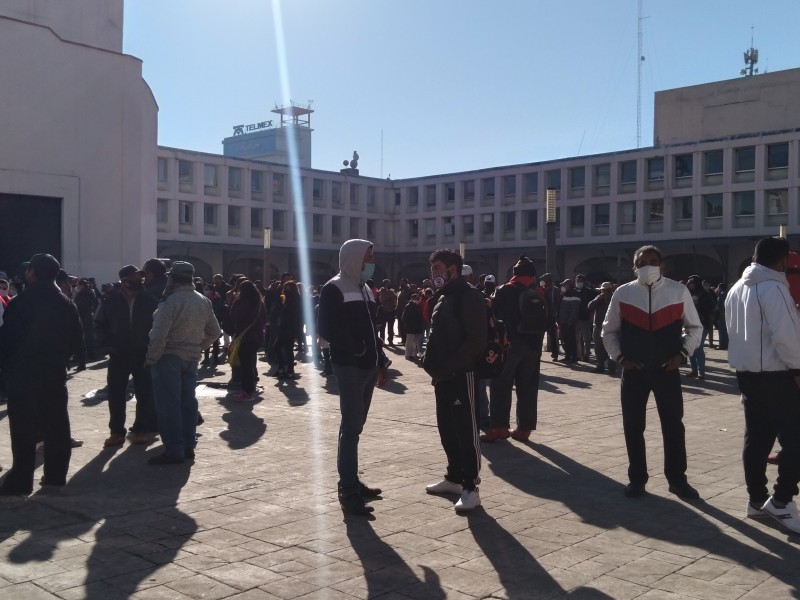 Continúan manifestaciones de trabajadores del Ayuntamiento de Toluca