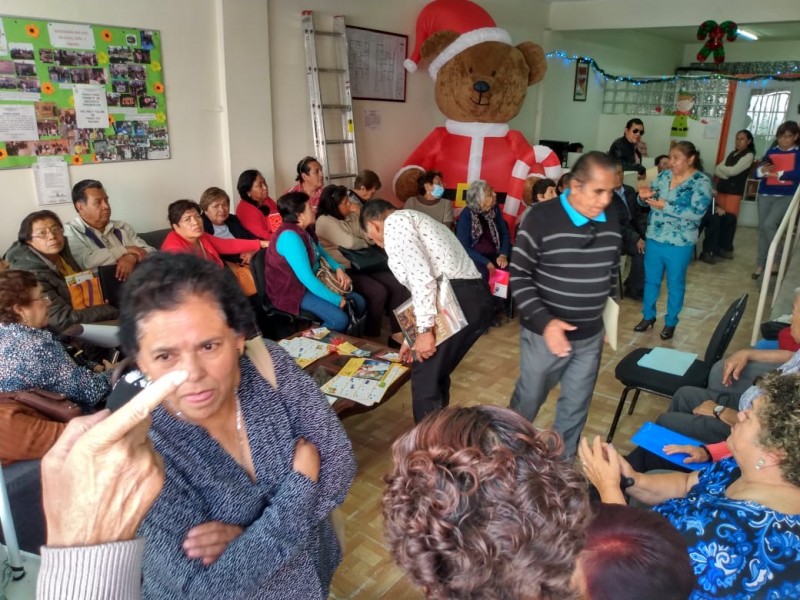 Continúan si pagarle a maestros jubilados de SETEP