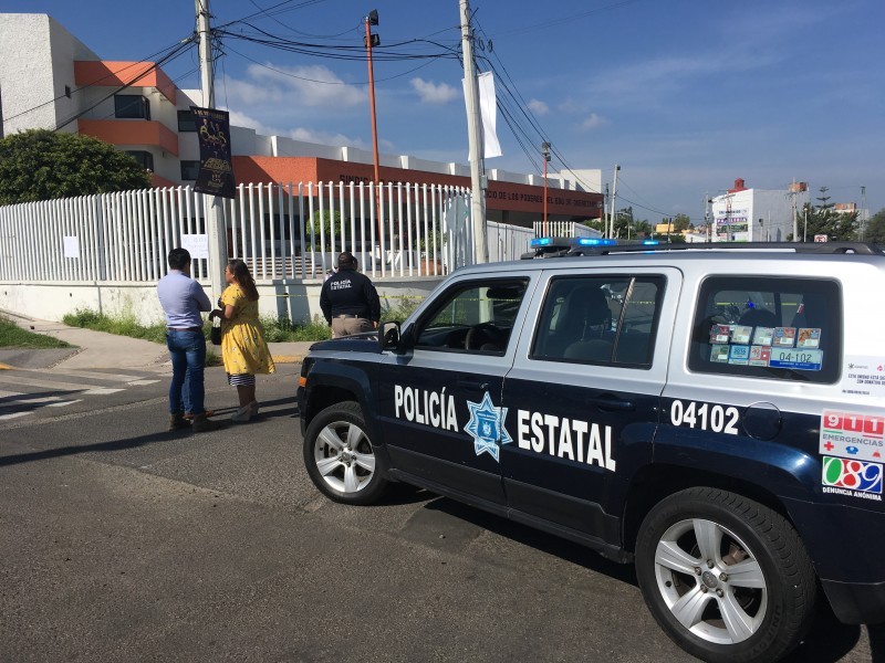 Continúan suspendidos policías que vigilaban nómina