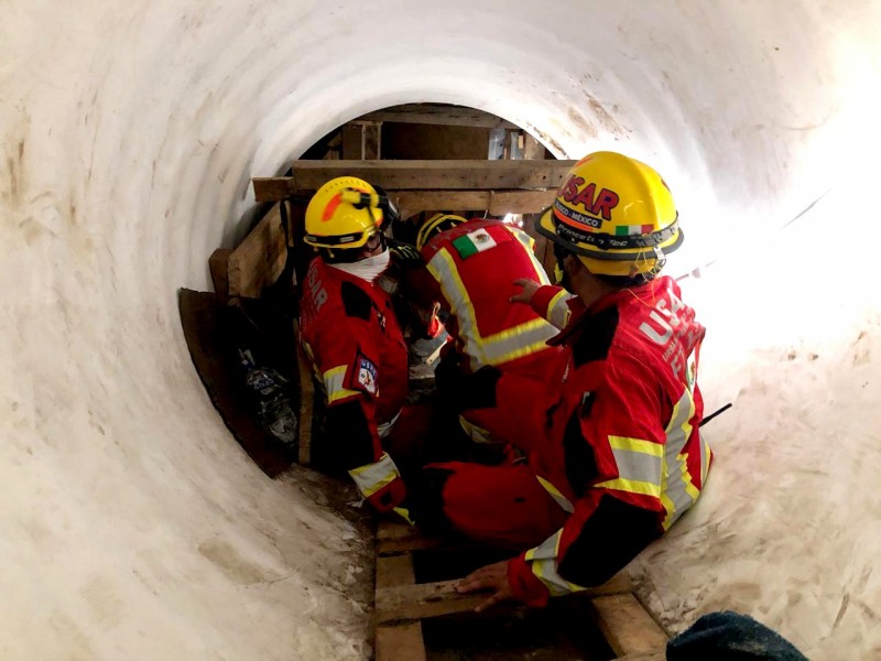 Continúan trabajos de rescate de Julio, hombre atrapado en noria