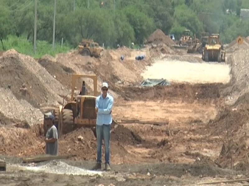 Continúan trabajos en carretera México 15