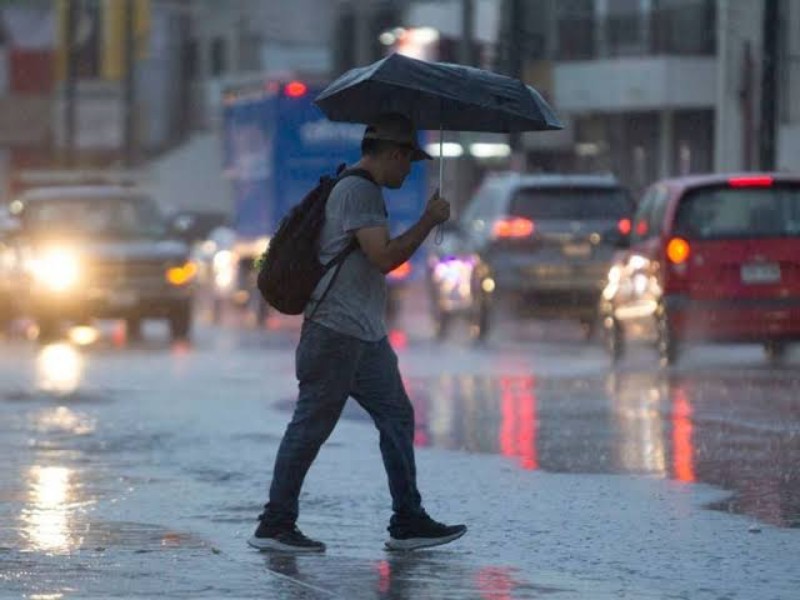 Continuarán lluvias en la zona conurbada para este domingo