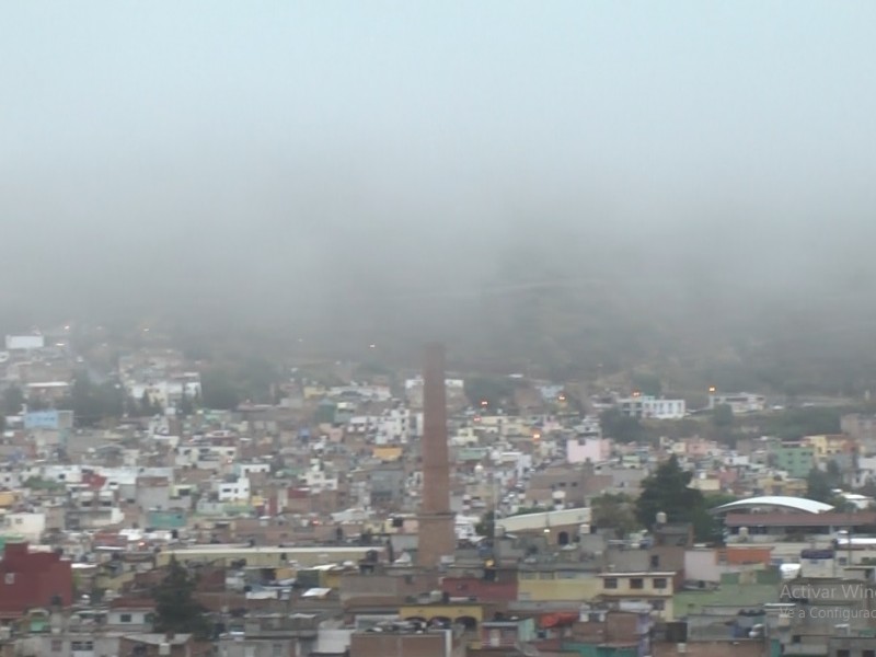 Continuarán rachas de viento de hasta 60 km/h