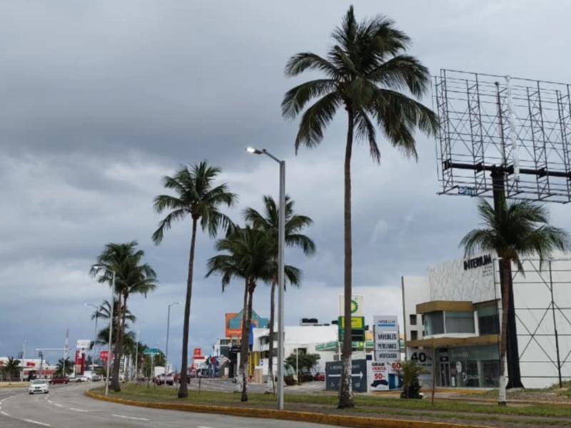 Veracruz tendrá lluvias aisladas y rachas de viento este martes