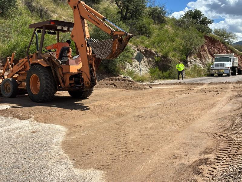 Continúan personas albergadas y rehabilitación de calles en Sonora por 