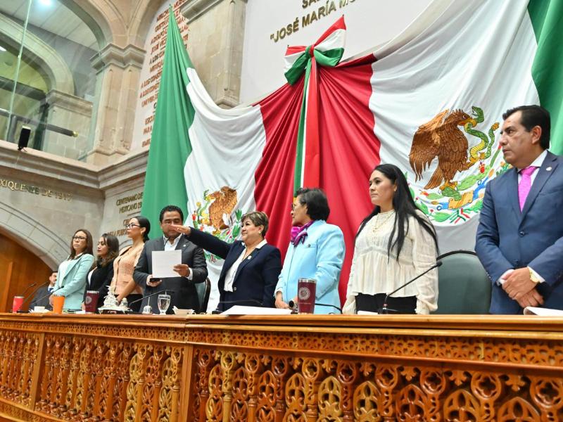 Contraloría del Edomex sancionó a 2 mil 438 servidores públicos