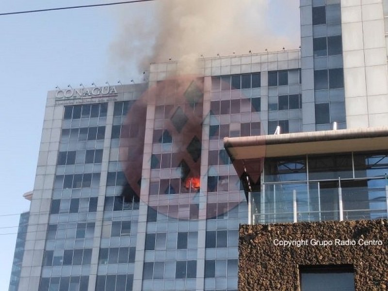 Controlado 80 %  del incendio en edificio:Sheinbaum