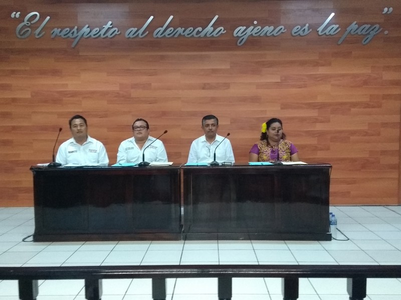 Conversatorio con candidatos en Juchitán