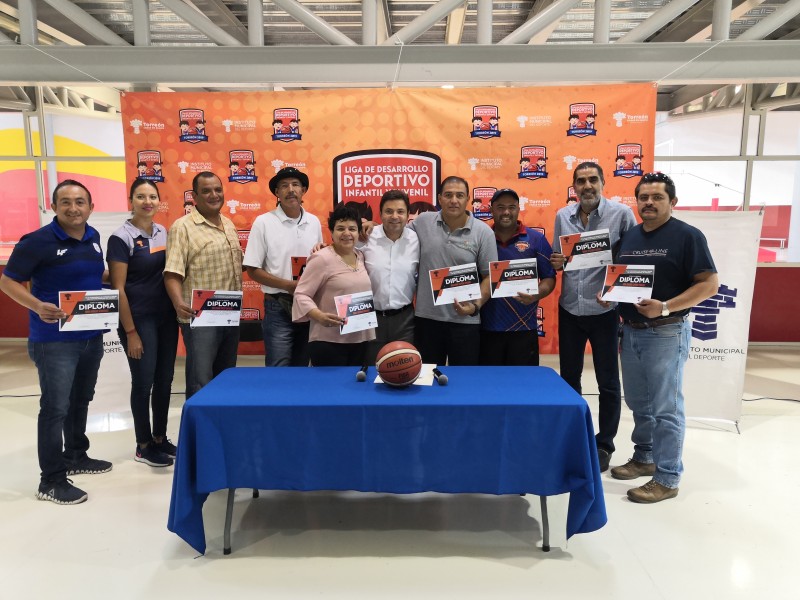 Convocan a torneo de basquetbol municipal