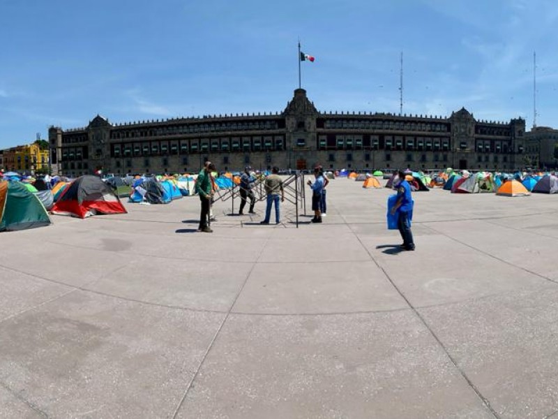 Convocatoria Pro-AMLO no tiene éxito en Zócalo capitalino