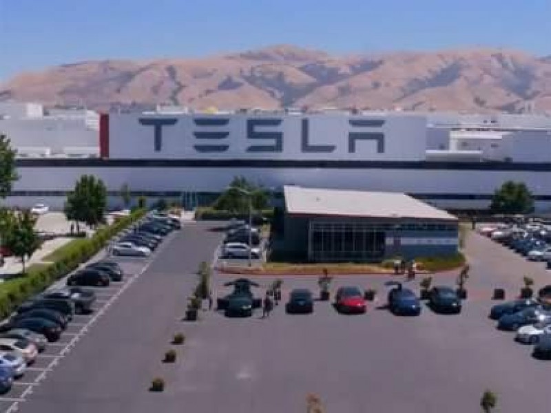 Coparmex llama a frente para atraer a Tesla a Veracruz