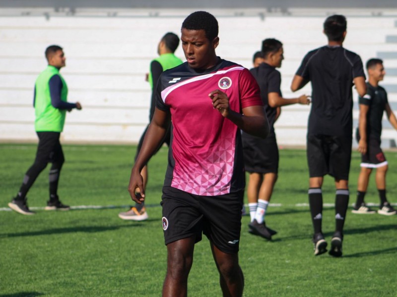 Coras FC anunció a Joao Maleck como su nuevo jugador