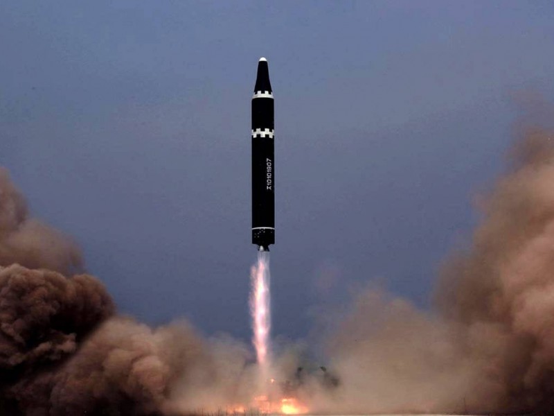 Corea del Norte lanzó su segundo misil con mayor alcance