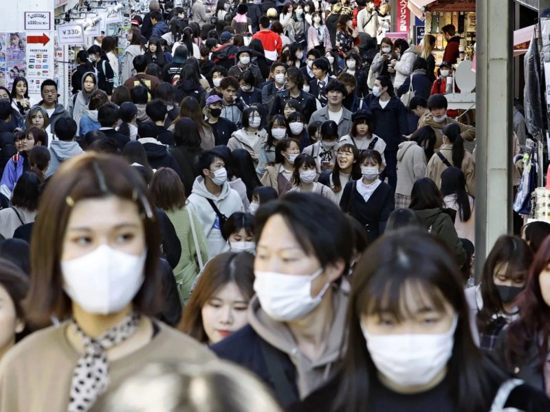 Corea del Sur y Japón rompen récord de casos diarios