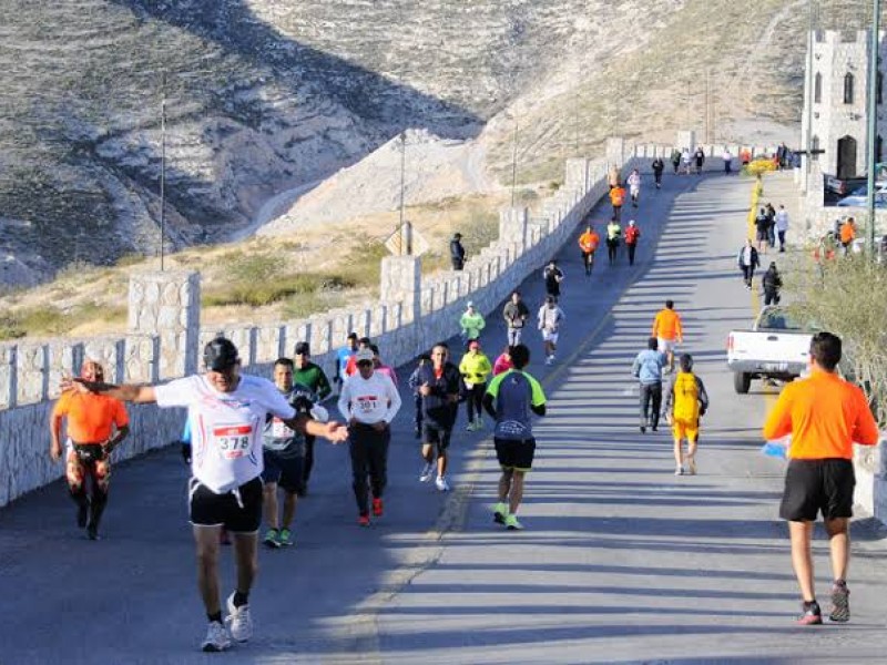 Corren 7K Cristo de las Noas