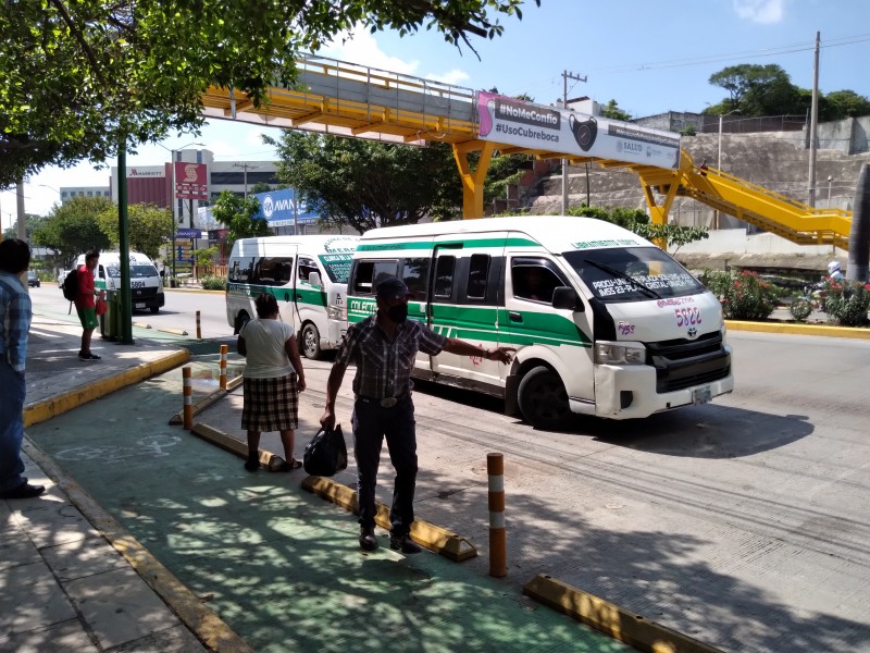 Corrupción provoca decadencia en el transporte público