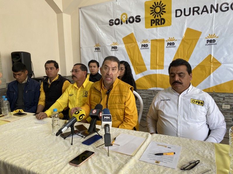 “Corruptos deben pagar” exige el PRD de Durango