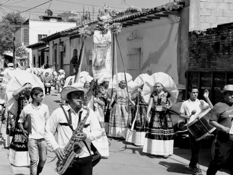 Covid-19 no da tregua a actividades culturales y religiosas