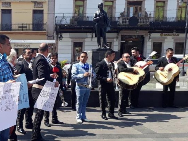 Covid19 baja ingresos a mariachis; piden apoyo gubernamental