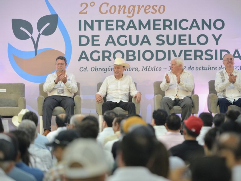 Creamos políticas públicas para cambio en patrones de cultivo