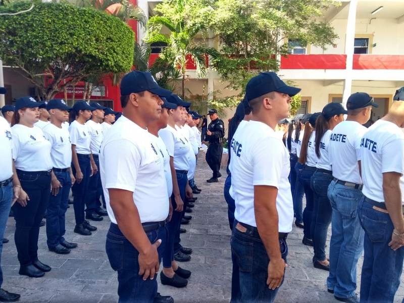 Crean escuela para policías en Mazatlán