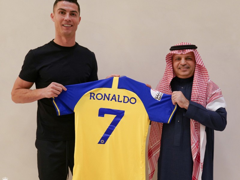 Cristiano Ronaldo jugará dos temporadas en Arabia Saudí