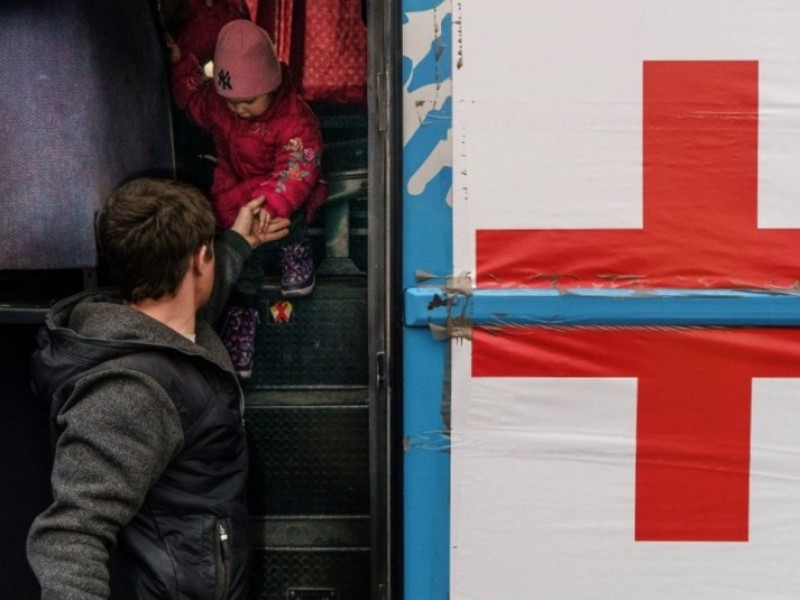 Cruz Roja confirma llegada de grupo de 170 evacuados ucranianos