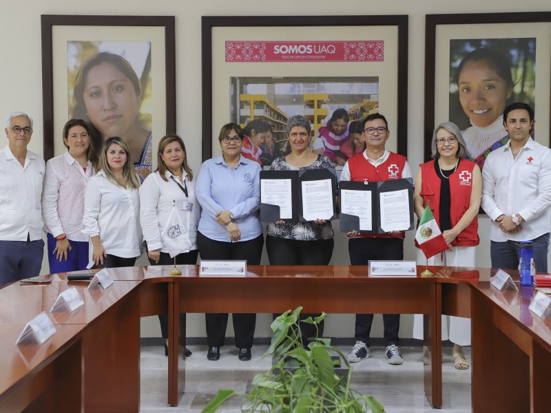 Cruz Roja firma convenio de colaboración con la UAQ