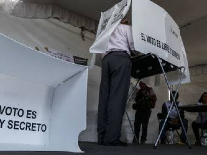 ¿Cuáles son los derechos y límites de prensa durante votaciones?