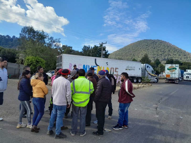 Cuarto día de bloqueo carretero en La Cantera