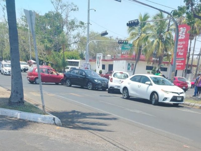 Daños materiales por cuatro accidentes viales