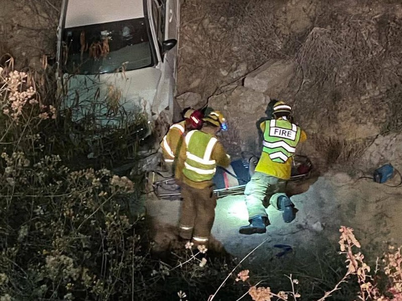 Cuatro personas resultaron lesionadas en choque vehicular