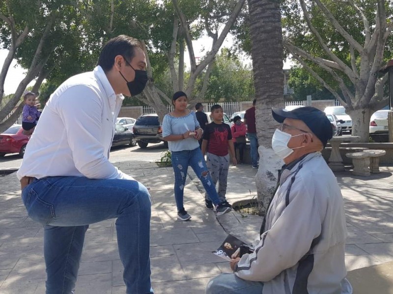 Cuauhtémoc Galindo promete más equipo de seguridad pública en SLRC